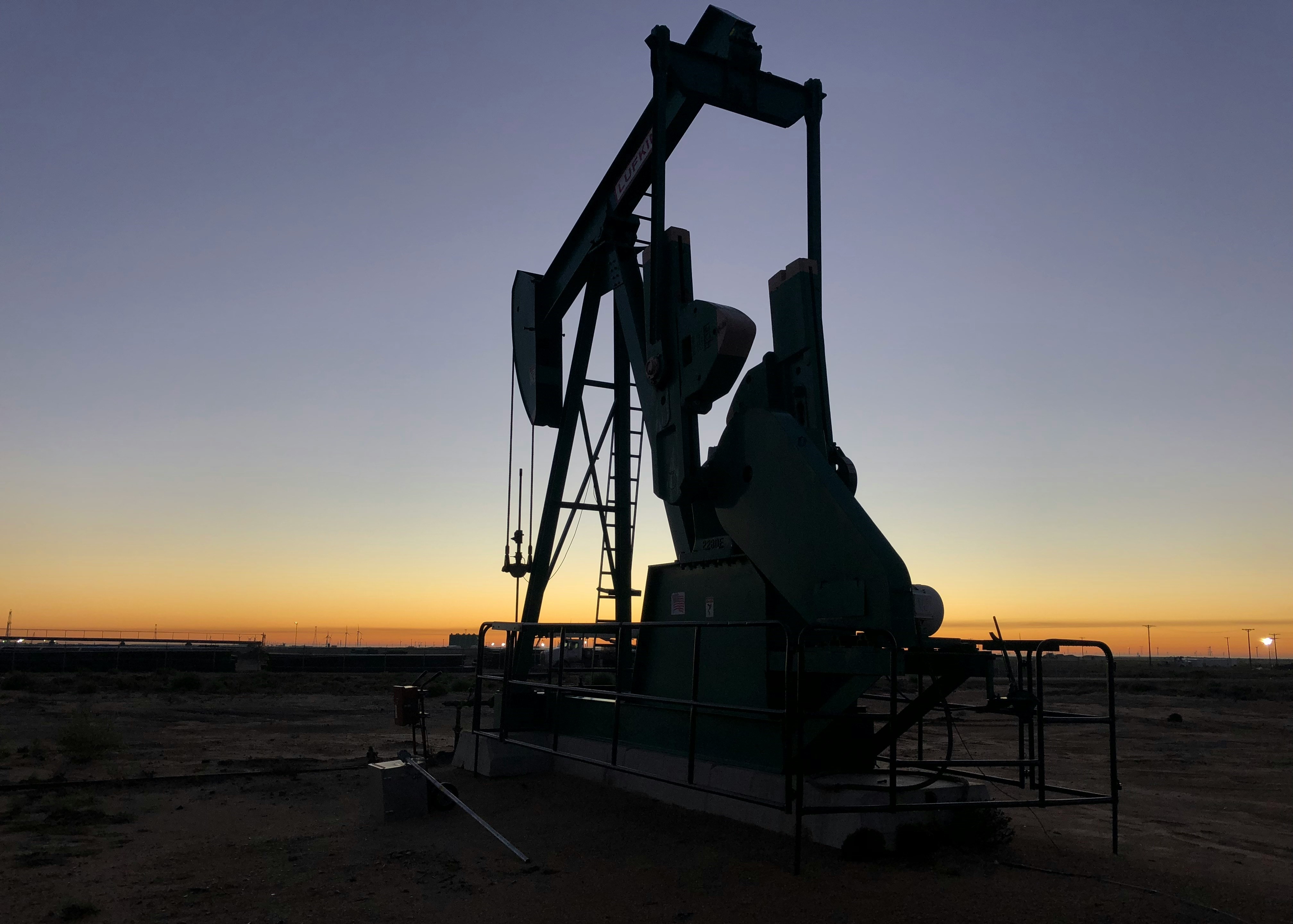 PG&E Launches $73B California Grid Plan to Feed Starving AI